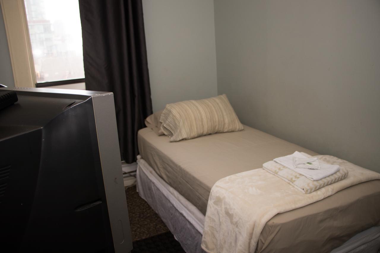 Saint Lawrence Residences And Suites Торонто Екстер'єр фото