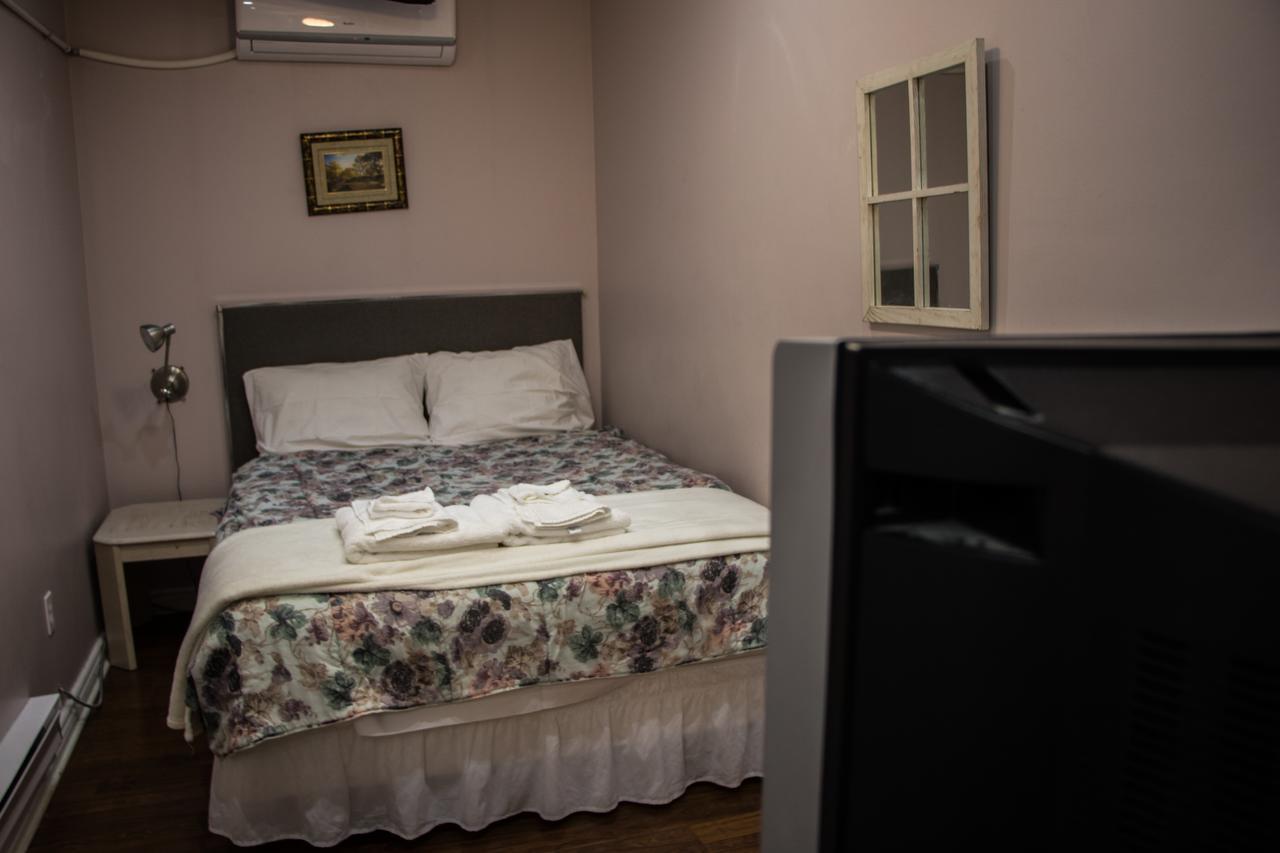 Saint Lawrence Residences And Suites Торонто Екстер'єр фото