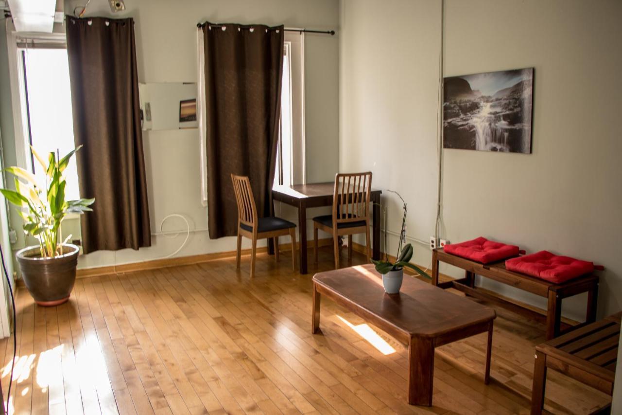 Saint Lawrence Residences And Suites Торонто Екстер'єр фото